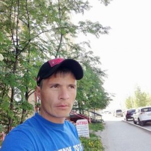 Иван Марков, 36 лет